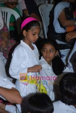 SRK with kids Aryan and Suhana at Maharastra State open Taekwondo competition in Nariman Point on 8th Feb 2010 (10).JPG