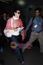 Kajol leave for My Name Is Khan premiere in Mumbai on 10th Feb 2010 (2).JPG