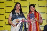 Shabana Azmi at the launch of Kishwar Desai_s book Witness The Night in Landmark, Andheri on 19th Feb 2010 (11).JPG