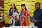 Shabana Azmi at the launch of Kishwar Desai_s book Witness The Night in Landmark, Andheri on 19th Feb 2010 (15).JPG