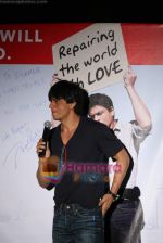 Shahrukh Khan promotes My Name is Khan in Cinemax on 20th Feb 2010 (26).JPG