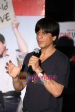 Shahrukh Khan promotes My Name is Khan in Cinemax on 20th Feb 2010 (52).JPG