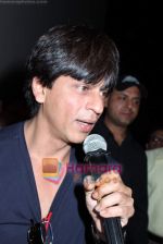 Shahrukh Khan promotes My Name is Khan in Fun Republic on 20th Feb 2010 (15).JPG