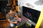 Vijendra Singh at Milestone_s Game 4 You  - new game store launch in Mega Mall on 24th Feb 2010 (11).JPG
