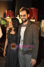Abhay Deol, Tannishtha Chatterjee at Road movie photo exhibition in Phoenix Mill on 2nd March 2010 (11).JPG