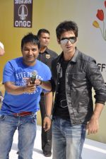 Shahid kapoor promotes Paathshala at a Charity Cricket match in Mumbai on 2nd March on 2010 (29).JPG