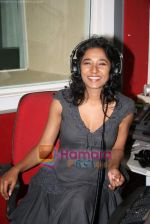 Tannishtha Chatterjee at Big FM studios in Andheri on 3rd March 2010 (3).JPG