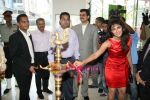 Chitrangada Singh unveils Titan_s Obaku collection in Escobar, mumbai on 4th March 2010 (18).JPG