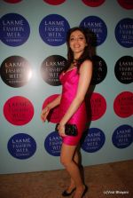 at Lakme Fashion Week 2010 Day 1 on 5th March 2010 (11).JPG