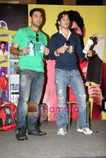 Yuvraj Singh at official merchandise launch in INorbit Mall on 6th March 2010 (19).JPG