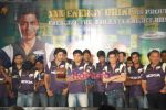 Shahrukh Khan ties up with XXX energy drink for Kolkatta Knight Riders and jersey launch in MCA on 9th March 2010 (56).JPG