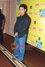 Aamir Khan at CNN IBN heroes event in Trident, Mumbai on 10th March 2010 (5).JPG