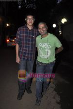 Aamir Khan celebrates Birthday with Family watching movie Percy Jackson and the Olympians in Ketnav, Bandra, Mumbai on 14th March 2010 (17).JPG