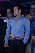 Salman Khan at the Launch of STAR CINTAA Superstars Ka Jalwa in Mumbai on 15th March 2010 (35).JPG