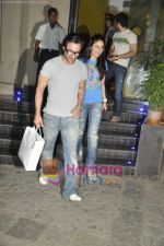 Saif Ali Khan, Kareena Kapoor at the special screening of Love Sex Aur Dhokha hosted by Tusshar Kapoor in Pixion, Bandra on 18th March 2010 (12).JPG