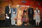 Vidya Balan, Yash Chopra at FICCI frames final day in Rennaisance, Powai on 18th March 2010 (14).JPG