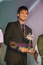 Vivek Oberoi at Sailor Today Awards in Lalit Hotel on 19th March 2010 (12).JPG