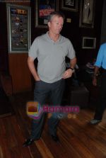 Steve Waugh launches 6up mobile game in Hard Rock Cafe on 20th March 2010 (2).JPG