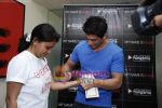 Shahrukh Khan at Reebok and bollywoodhungama.com meets the My Name Is Khan online contest winners in Mannat on 23rd March 2010 (39).JPG