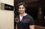 Kunal Kapoor at Gallerie Angel Arts exhibition in J W Marriott on 26th March 2010 (6).jpg