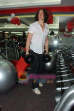 Tiger Shroff at the launch of  Snap 24-7 Gym in Malad, Near Croma on 29th March 2010 (13).JPG