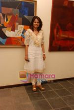 usha aggarwal at Prabhakar Kolte_s exhibition in Point of View, Colaba on 2nd April 2010 (2).JPG