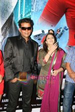Ravi Kishan, Nagma at Bhojpuri remake of film Don in Powai on 7th April 2010 (6).JPG