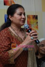 Smita Jaykar at Road to Shirdi book launch in Crossword, Bandra on 9th April 2010 (4).JPG