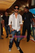 Shahid Kapoor at the promotion of Paathshala in Cinemax on 16th April 2010 (2).JPG