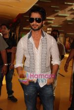 Shahid Kapoor at the promotion of Paathshala in Cinemax on 16th April 2010 (27).JPG
