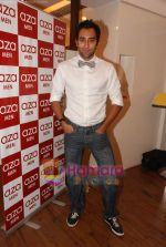 Rahul Khanna at the showcase of Karan Johar_s new men_s wear collection in Aza on 18th April 2010 (7).JPG