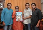 SHIVESENA SUPREMO Balasaheb Thackeray met LALBAUG PAREL Team (2).jpg