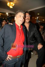 Jackie Shroff, Aditya Raj Kapoor at Mumbai 118 music launch in Rennaisance Club on 21st April 2010 (2).JPG