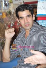 at Love Life and relationship discussion n book launch in Reliance Time Out, Bandra on 8th May 2010 (2).JPG