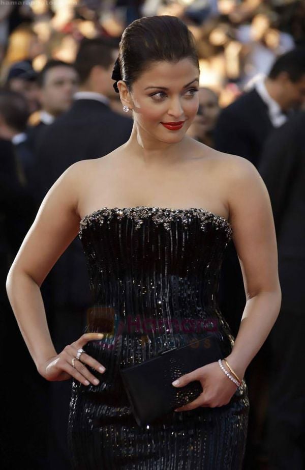Aishwarya Rai Bachchan attends the Premiere of ON TOUR at the Palais des Festivals during the 63rd Annual International Cannes Film Festival on May 13, 2010 in Cannes, France Aishwarya Rai Bachchan attends the Premiere of ON TOUR at the Palais des Festivals during the 63rd Annual International Cannes Film Festival on May 13, 2010 in Cannes, France