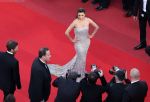 Eva Longoria Parker attends the Premiere of ON TOUR at the Palais des Festivals during the 63rd Annual International Cannes Film Festival on May 13, 2010 in Cannes, France.jpg