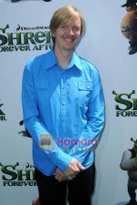 at Shrek Forever After premiere in LA on 16th May 2010 (25).JPG