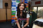 Sonam Kapoor at Radio City on 23rd May 2010 (10).JPG