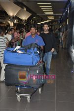 Karan Johar spotted at Mumbai International Airport on 27th May 2010.JPG