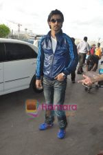 Kunal Kapoor leave for IIFA Colombo in Mumbai Airport on 2nd June 2010 (9).JPG