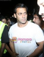 Salman Khan leave for IIFA Srilanka in International Airport, Mumbai on 3rd June 2010 (2).JPG