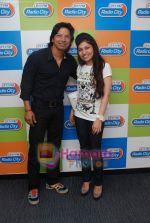 Shaan and Tulsi Kumar promote film Aashayein in Radio City on 23rd July 2010 (2).JPG