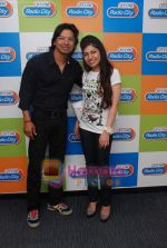Shaan and Tulsi Kumar promote film Aashayein in Radio City on 23rd July 2010 (3).JPG