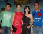 EMRAAN HASHMI, KANGANA RANAUT, PRACHI DESAI AND AJAY DEVGAN AT THE PRESS CONFERENCE OF ONCE UPON A TIME IN MUMBAAI IN DELHI ON JUL 24, 2010 (002).jpg