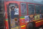 Emraan Hashmi, Prachi Desai travel by bus to promote Once upon a time in Mumbai in Curchgate, Mumbai on 29th July 2010 (56).JPG