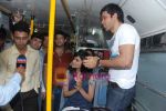 Emraan Hashmi, Prachi Desai travel by bus to promote Once upon a time in Mumbai in Curchgate, Mumbai on 29th July 2010 (7).JPG