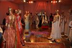 Tarun Tahiliani Bridal Couture Exposition 2010 in Kalaghoda on 5th Aug 2010 (12).JPG