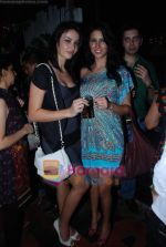 at Barcode 53 launch by Hiten and Gauri Tejwani in Andheri on 6th Aug 2010 (98).JPG