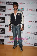 Gaurav Chopra at The Expendables premiere in cinemax on 11th Aug 2010 (4).JPG