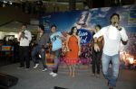 Salim Merchant, Sunidhi Chauhan, Abhijeet Sawant, Rakesh, Sriram, Bhoomi Chawla promote Indian Idol in Inorbit Mall  Malad , Mumbai on 11th Aug 2010 (16).JPG